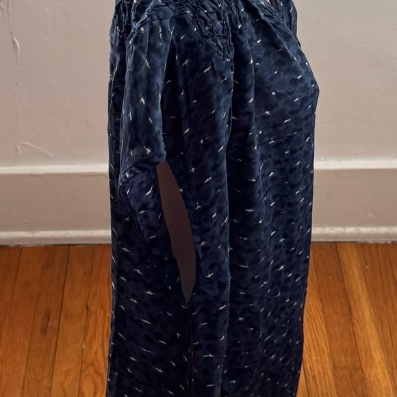 Navy blue abstract print Blouse with Tassel Detail, size L relaxed fit bohemian - Picture 12 of 12